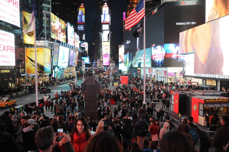 Людям хочется тишины