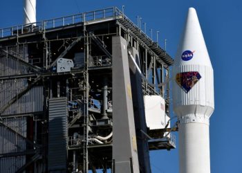 Межпланетная станция «Люси» встретилась с первым астероидом на пути к Юпитеру