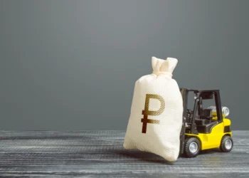 Роскомнадзор поведал все об «Антифроде», 1С-Галэкс завлекает студентов, а Минцифры раздаст миллиарды