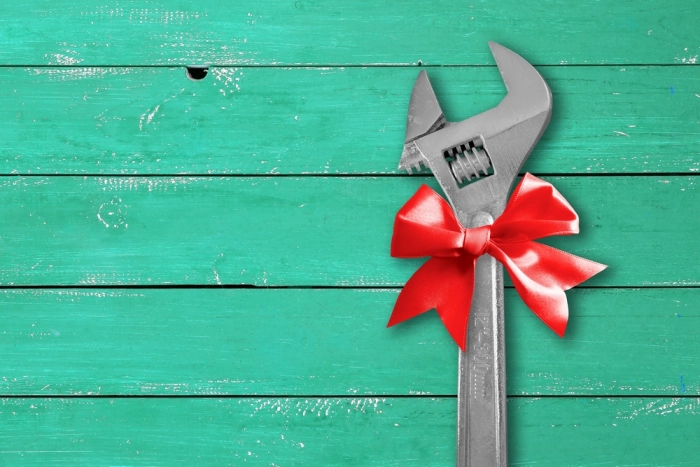 Изобретения слесарных дел мастера, праздник у Госуслуг, и кого волнуют проблемы криптоинвесторов