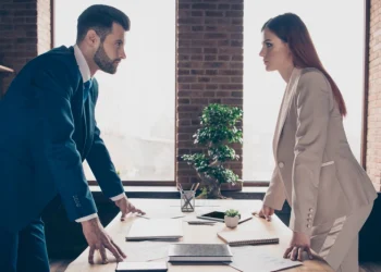 О стартаперах и «суперстарах», куда крадется рубль, и как смошенничать при взятии кредита