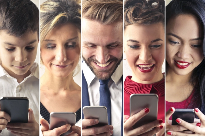 Обзор IT-Weekly: в РФ рекордные продажи смартфонов; РКН выписал первый штраф за нарушение маркировки рекламы; продление моратория на проверки бизнеса