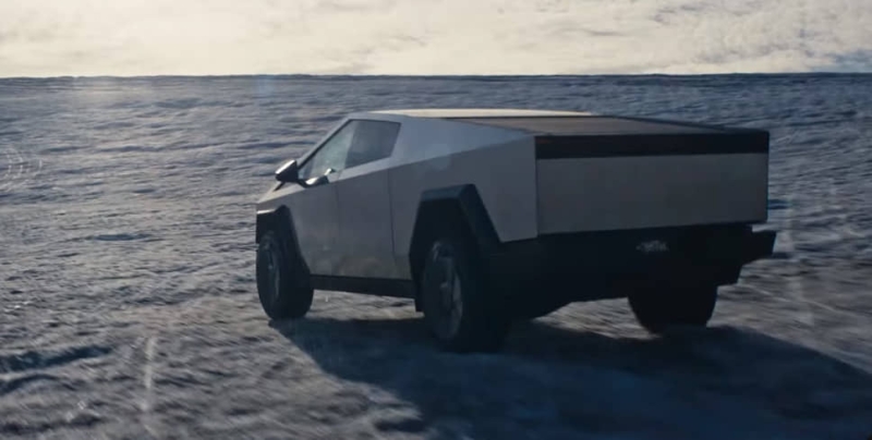 Tesla начала продажи электропикапа Cybertruck