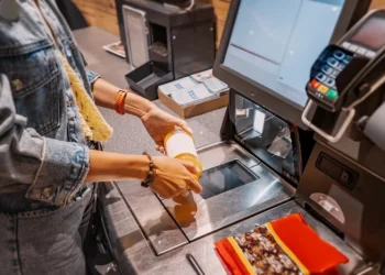 Касса самообслуживания – удачное решение, или новая проблема?