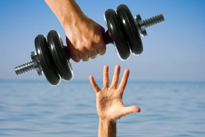 Немного кислорода для малого бизнеса, AI в кармане, и возврат денег с зарубежных счетов