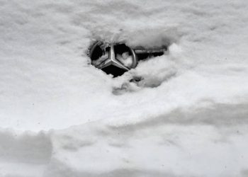 У автомобилей Mercedes-Benz может появиться датчик нетрезвых водителей