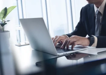 В ноутбуке Huawei нашли чип, изготовленный по техпроцессу 5 нм