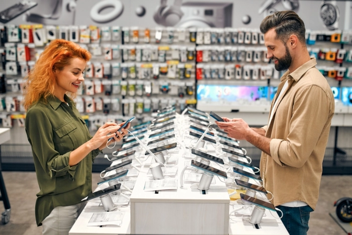 IDC: продажи смартфонов в мире в 2024 году прибавят 2,8%