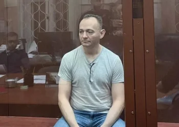 Мосгорсуд оставил под арестом Максима Паршина