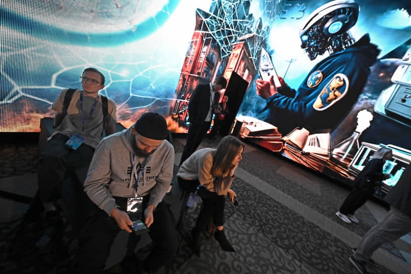 Нейросеть окажет госуслуги