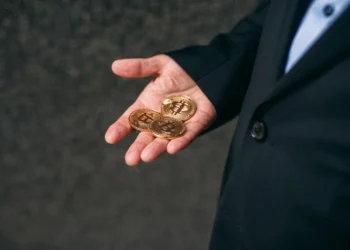 CommEX объявила о закрытии