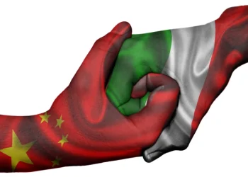 Итальянские китайцы, волна увольнений в ИТ, и заблуждения о кибербезопасности