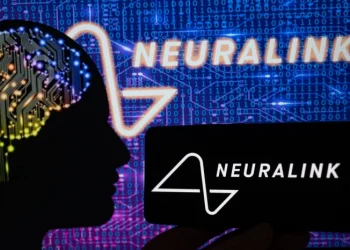 Neuralink показала пациента, играющего в шахматы и Civilization VI с помощью мысли