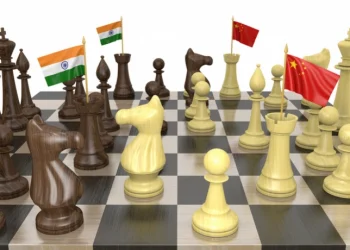 Обзор IT-Weekly: Индия откусывает куски рынка электроники у Китая, ВТБ переводит сотрудников на отечественную ОС