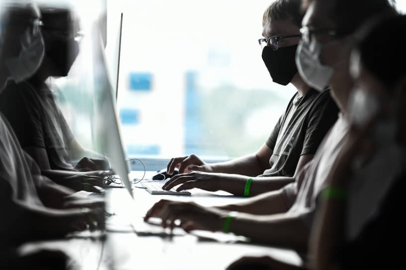 Утечке данных ищут источник