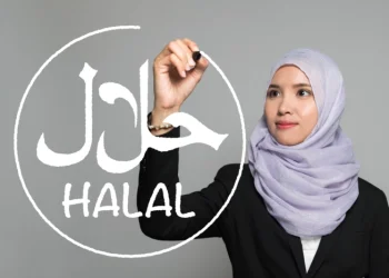 В России запустили мусульманский необанк HalalCard