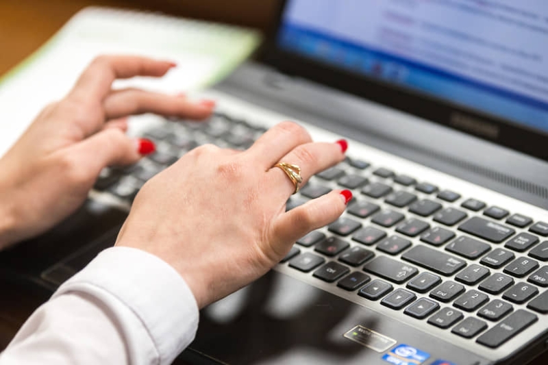 В Word по умолчанию можно будет вставить текст без смены форматирования