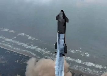 Корабль Starship впервые в истории тестовых запусков вернулся на Землю