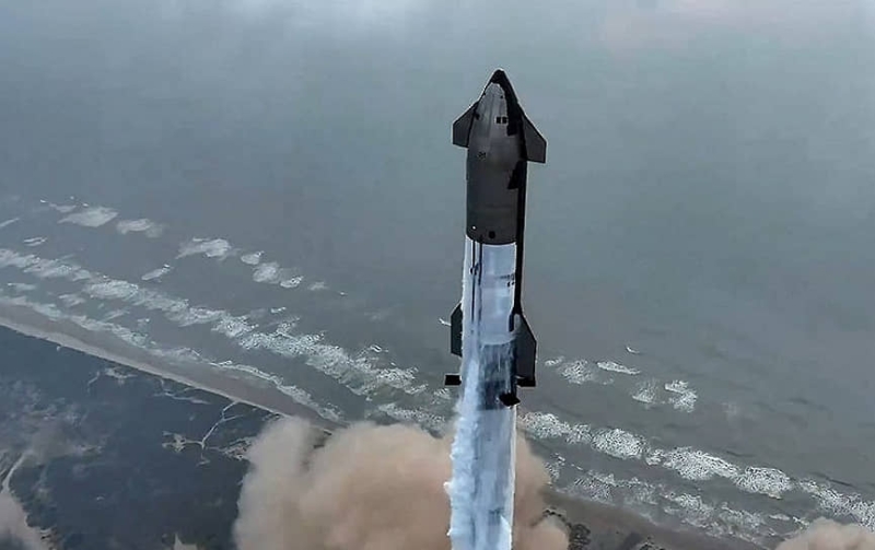 Корабль Starship впервые в истории тестовых запусков вернулся на Землю