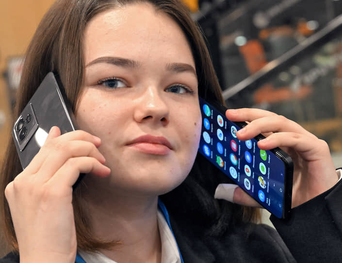 «Р-фон» подключается к рынку