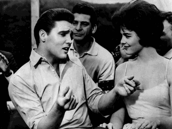 Шведская компания хочет создать цифровой аватар Элвиса Пресли