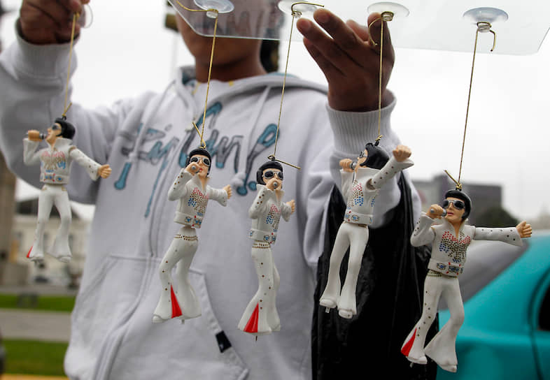 Шведская компания хочет создать цифровой аватар Элвиса Пресли