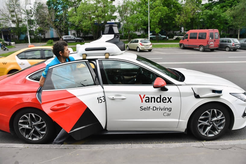 ТАСС: &laquo;Яндекс&raquo; создаст отдельный бренд для беспилотных автомобилей