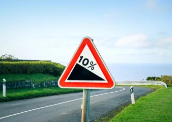 Треть российских ИТ-компаний будут вынуждены снизить инвестиции в развитие и продвижение софта