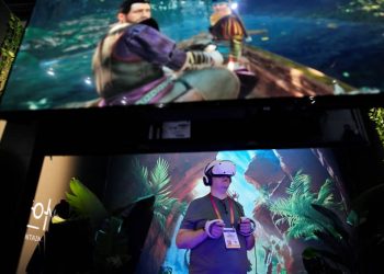 Гарнитура Sony PlayStation VR2 стала официально доступна на ПК