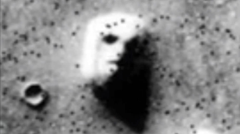 Маск планирует старт пилотируемых полетов на Марс через четыре года