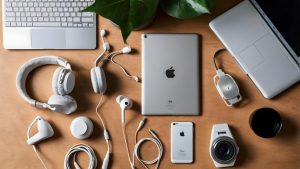 Стоит ли покупать продукцию Apple?