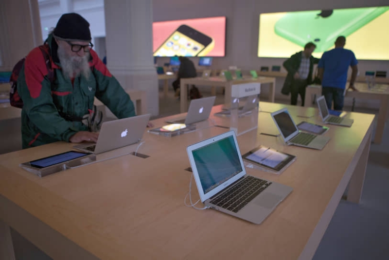 Назад в кнопочное будущее