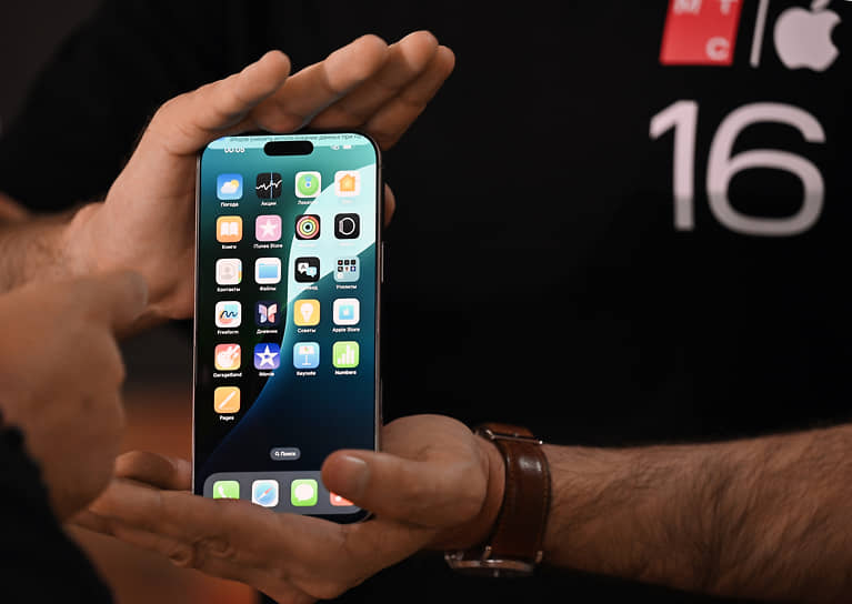 Назад в кнопочное будущее