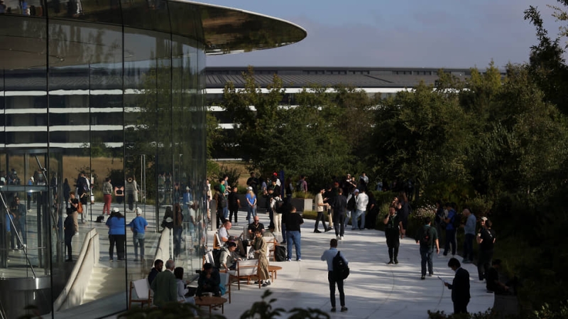 Bloomberg: в AirPods появятся датчики пульса и температуры