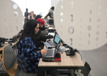 «Бизнес обеспечили конструктором чат-ботов и мини-приложений»