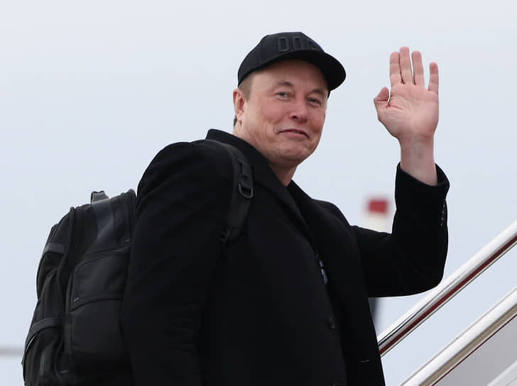 Маск сердечком отреагировал на благодарность застрявших на МКС космонавтов