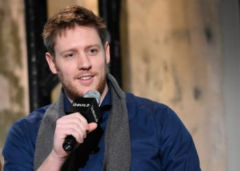 Журнал Game Informer возобновил работу благодаря студии режиссера Нила Бломкампа