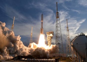 Amazon запустил первые спутники для глобального интернета