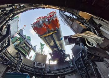 Четыре россиянина и два американца вошли в состав экипажей «Союза МС-27»