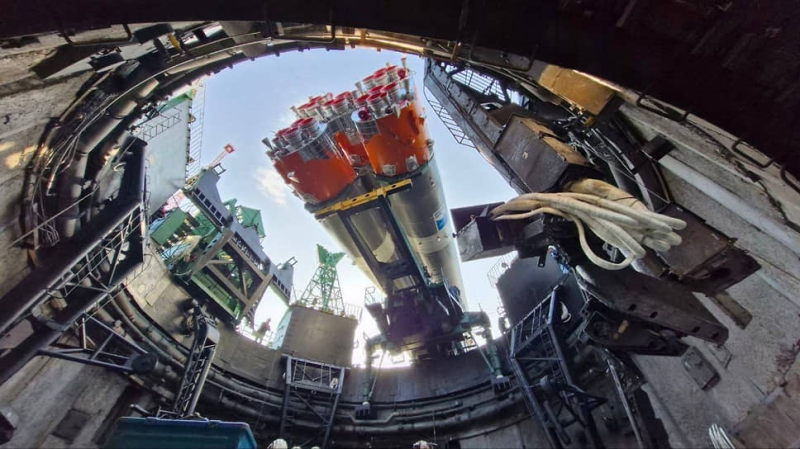 Четыре россиянина и два американца вошли в состав экипажей «Союза МС-27»