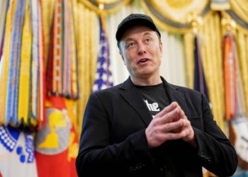 Илон Маск анонсировал мессенджер на платформе соцсети X