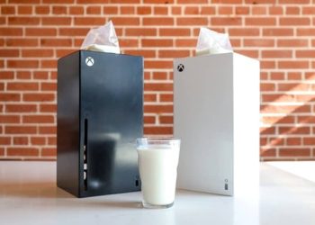 Microsoft представила молочный кувшин в форме консоли Xbox