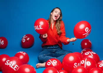 Сила промокодов: как небольшие комбинации букв и цифр меняют наш подход к покупкам