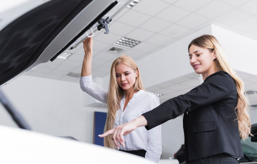 Трудоустройство в автобизнесе: путь к стабильности и развитию