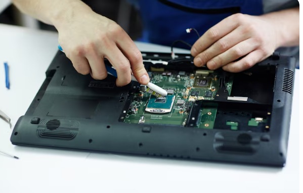 Своевременное обслуживание компьютера как ключ к долголетию электронного помощника