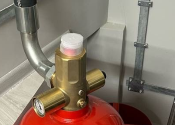 Установка автоматических систем газового пожаротушения
